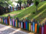 Posts 3Creative-Unusual-Design-Ideas-For-Fences-and-compound-wall-10